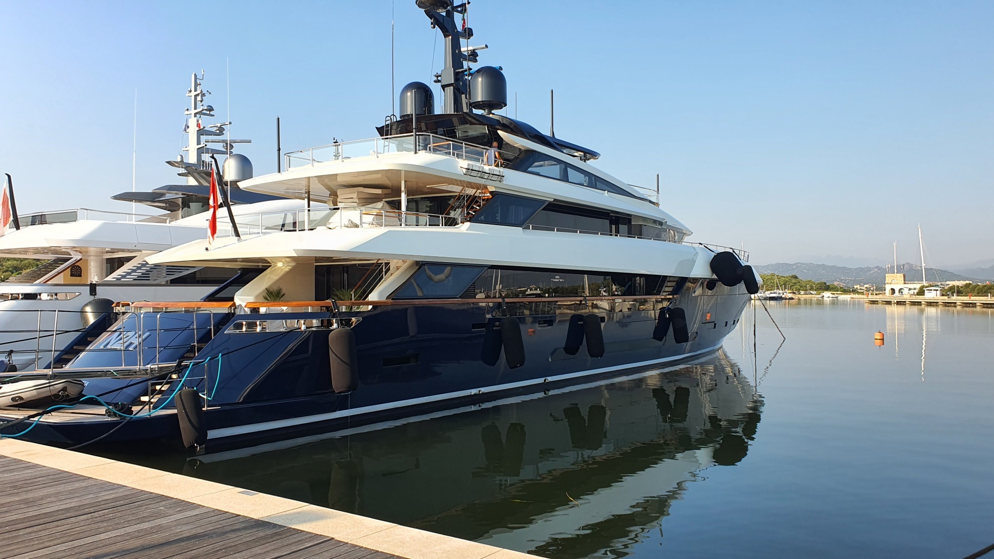 Yacht management operations — professional intelligence review environment